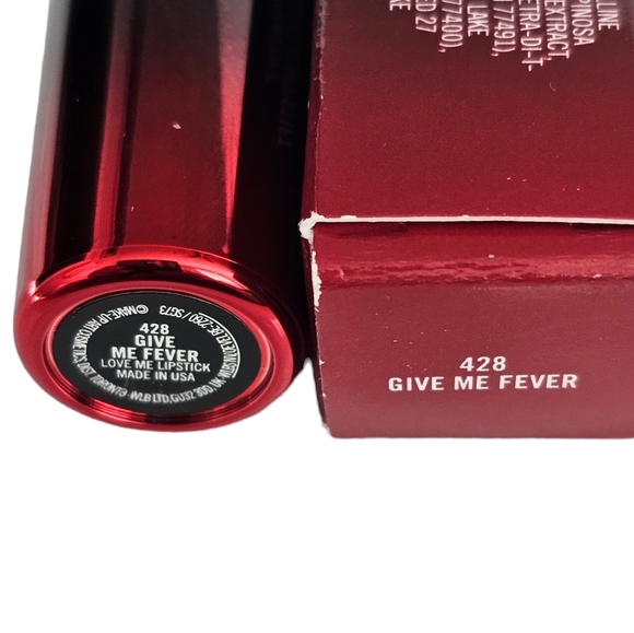 Mac Love Me Lipstick Give Me A Fever NIB - Picture 4 of 9